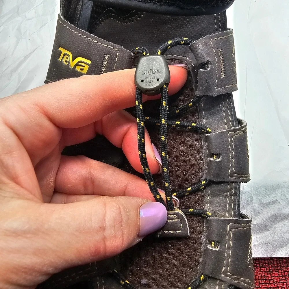 Teva Omnium Fisherman Sandals 13 Brown ShocPad Gorpcore Hiking Outdoor Water